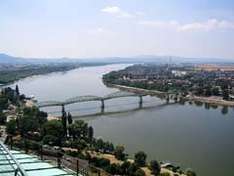 A bridge in Štúrovo